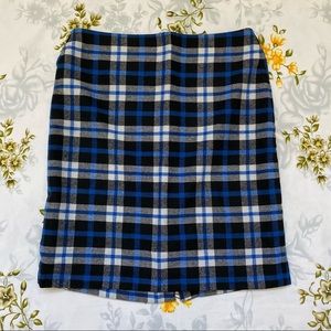 Talbots Size 8P Blue & Black Plaid Skirt